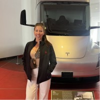 Tesla Employee Samantha Warner's profile photo