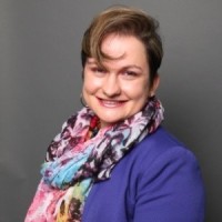 Polina Bakhteiarov Email & Phone Number
