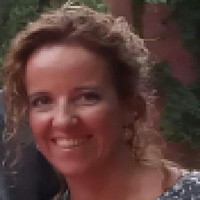 Alicia Vives Email & Phone Number