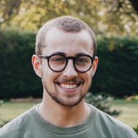 Simon Smith Email & Phone Number