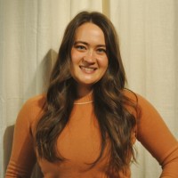 Sarah Wade Email & Phone Number