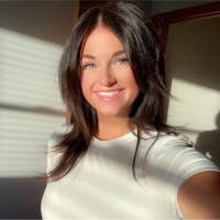 Holcomb State Bank Employee Julie Pedersen's profile photo