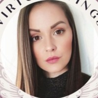 Zuzana Kováčová Email