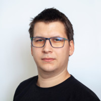 qq studio Employee René Ruszó's profile photo