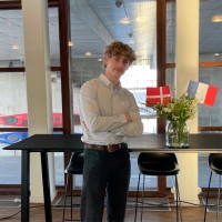 Eivind Hjorth Email