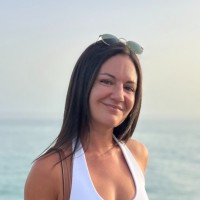 Juliana Cabeza Email