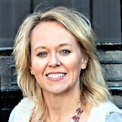 Midwest Reliability Organization Employee Karla Schiller's profile photo