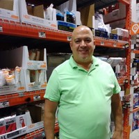 Metro Management Development Employee Reinaldo Rivera's profile photo