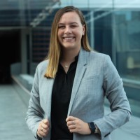 Hadley Bloemeke Email & Phone Number