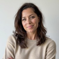Stefanie Segar