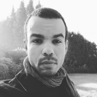 Simon Dusausoy Email