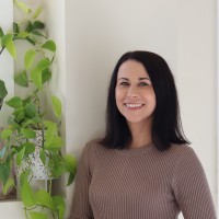 Sarah Hanley Email
