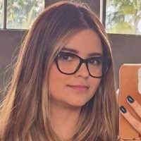 Suelen Rosa Parente Email