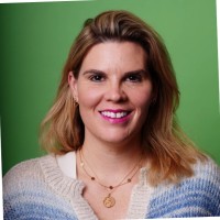 Isabella Lindenthal Email & Phone Number