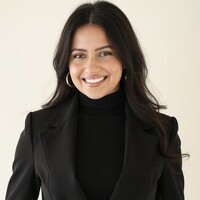 Stephanie Aguirre Email & Phone Number