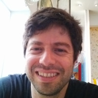 Anyword Employee Yaniv Makover's profile photo
