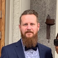 Magnus Linder Email