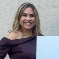 Lorena Guillen Email