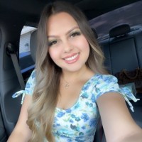 Elizabeth Cruz Email & Phone Number