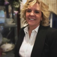 Lisa Hix Email & Phone Number