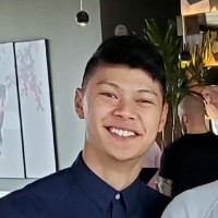 Davis le Email