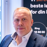 Robert Jakobsen Email