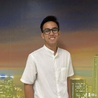 Rifqi Asshidiqie Email