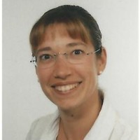 Annaïck Perreau Email