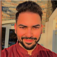 Vacationer Dubai Employee Imran Khan's profile photo