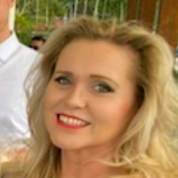 Cindy McCormack Email