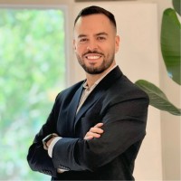 Surf Abu Dhabi Employee Erick Velásquez's profile photo