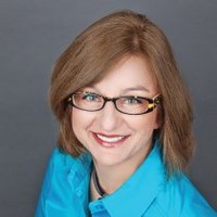 Paula Lizama Email & Phone Number