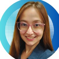 Laura Solís Salazar Email