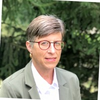 Verdant Commercial Capital Employee Shelly Cain's profile photo