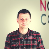 Gabor Tolgyesi Email