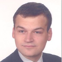 Beniamin Wróbel Email
