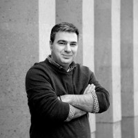 Suren Voskanyan Email & Phone Number