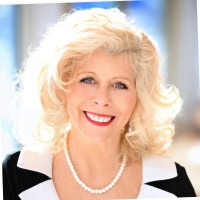 David Weekley Homes Employee Tracy Bergman-Farkas's profile photo