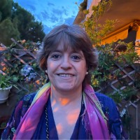K-tuin, Tiendas Apple Employee Eva Perez's profile photo