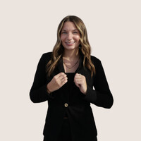 Whoa Dough Employee Vanessa Vanwhy's profile photo