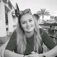 Demi Mertens Email