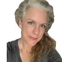 Fraction Employee Jenny Pfp's profile photo