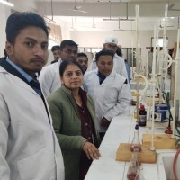 Shivani Guleria Email