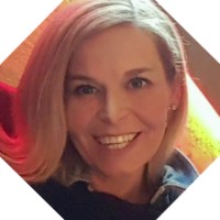 My Expert Midwife Employee Lesley Bsc's profile photo