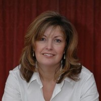 Suzanne Day Email & Phone Number
