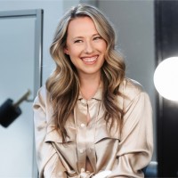 Sarah Williams Email & Phone Number
