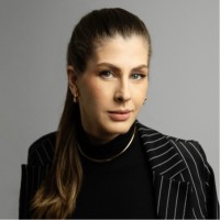 Bárbara Todescato de Mello Email