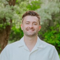 Ryan Vuyk Email & Phone Number