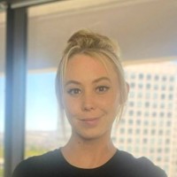 Tahni Holmes Email & Phone Number