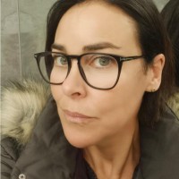 Stefanie Springenschmid Email